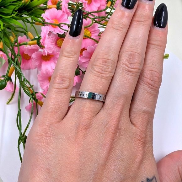 Jewelry - Let That Shit Go Inspirational Quote Vintage Sterling Silver Ring Size 6